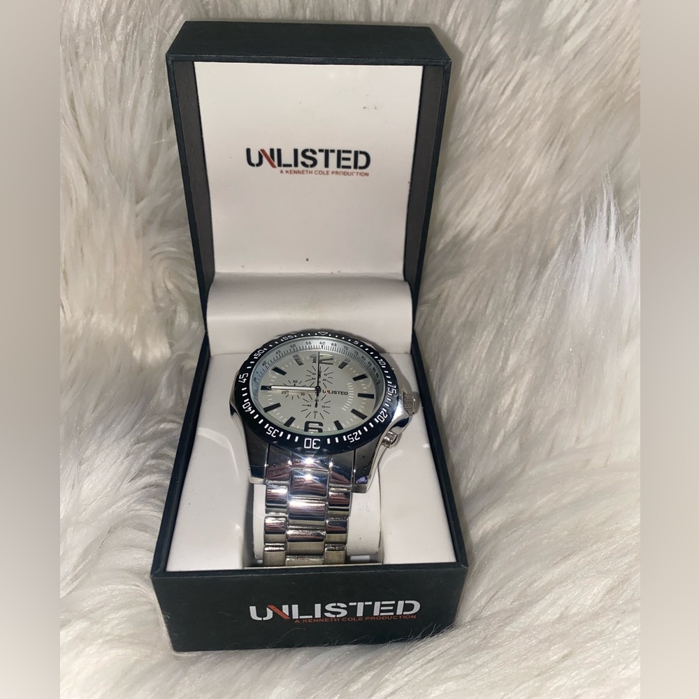 NIB Kenneth Cole Unlisted Watch UL5166KCP - Picture 2 of 4